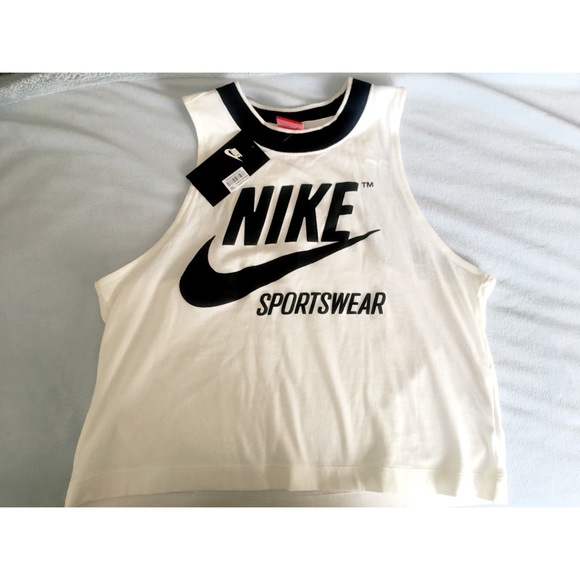 Nike Tops - NIKE⎮GX Rib Archive Sail Blk crop top